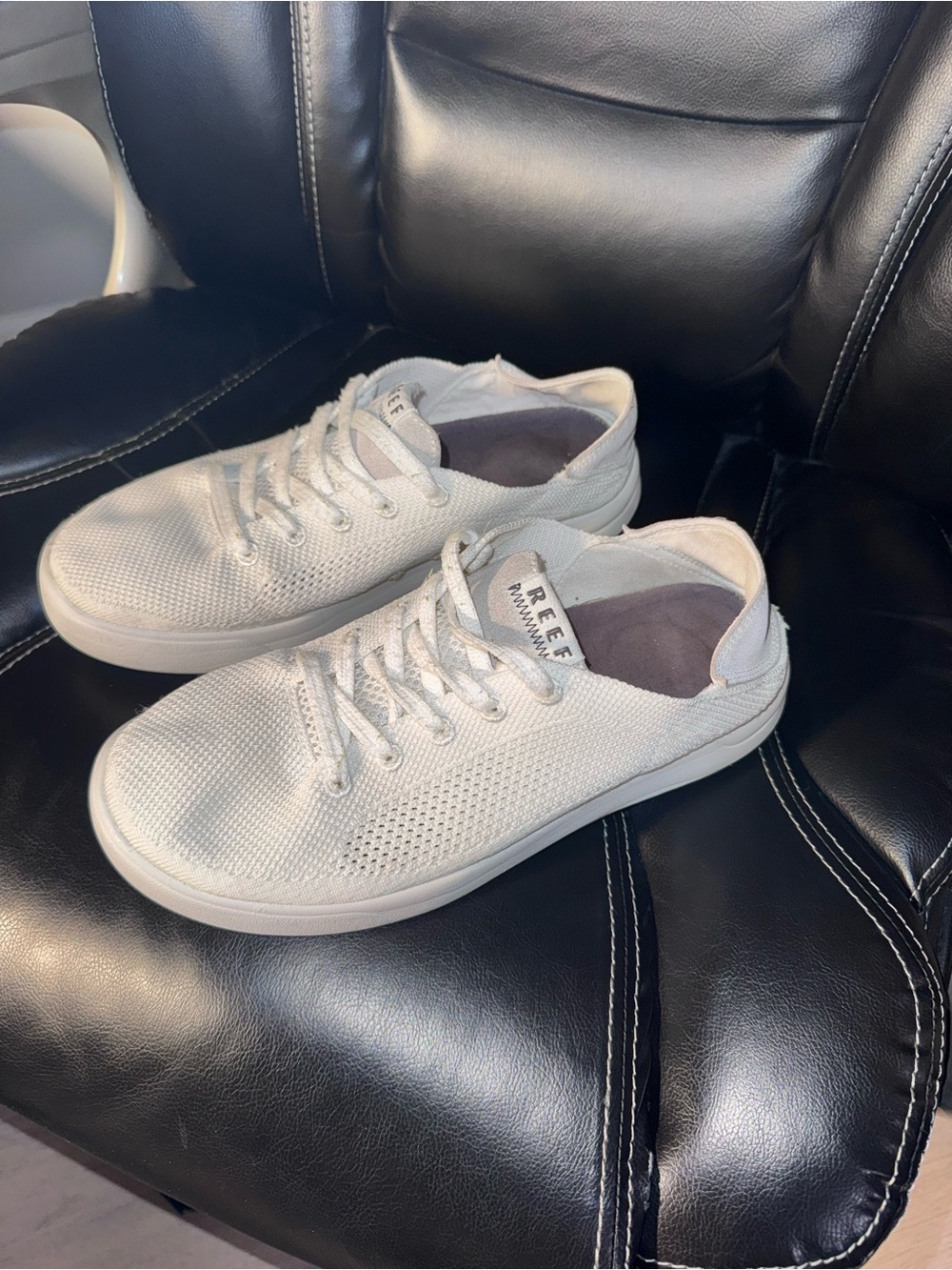 Reef Men's Swellsole Neptunes Knit Sneakers in White